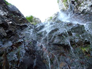 ソーメン流しの滝4