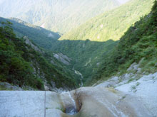 3段目落ち口の甌穴